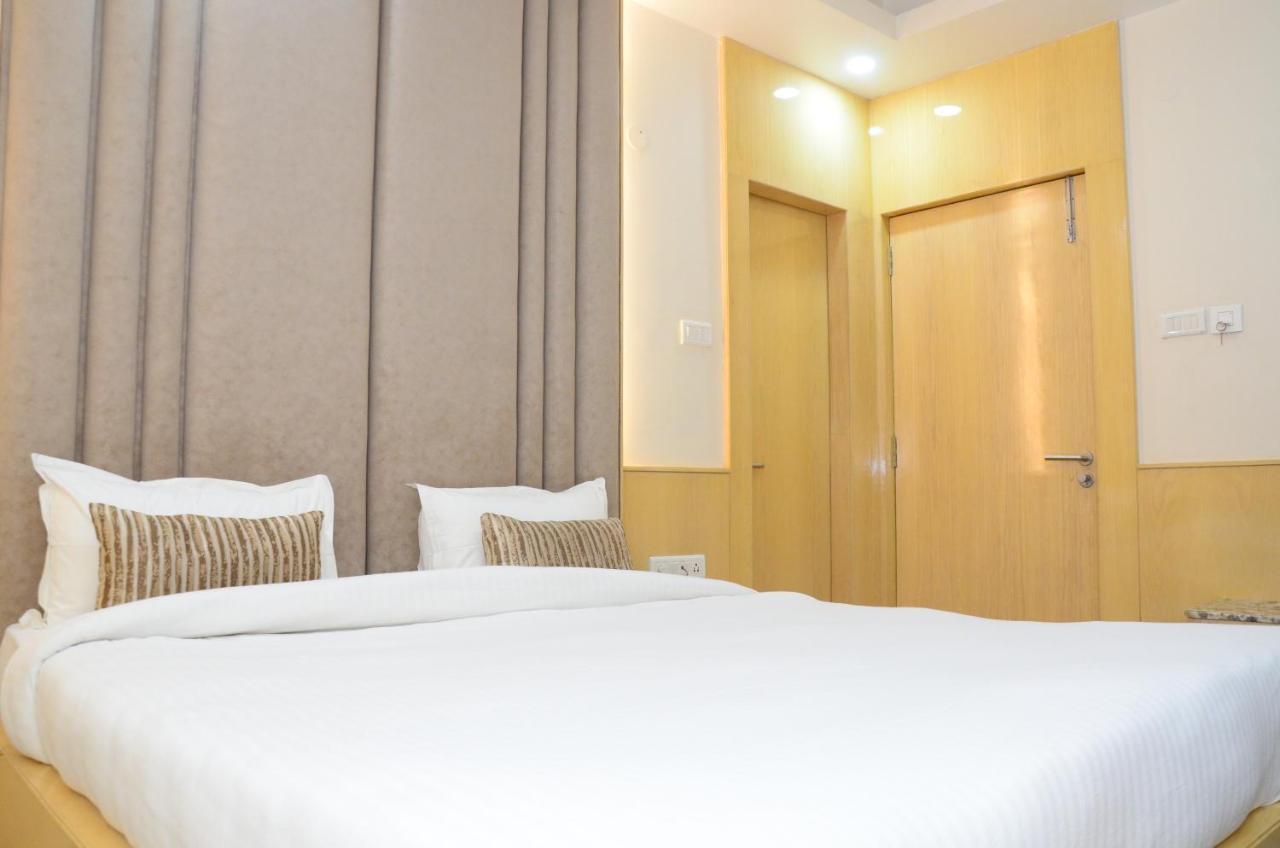 Crytsal Residency Hotel Ranchi Exterior foto