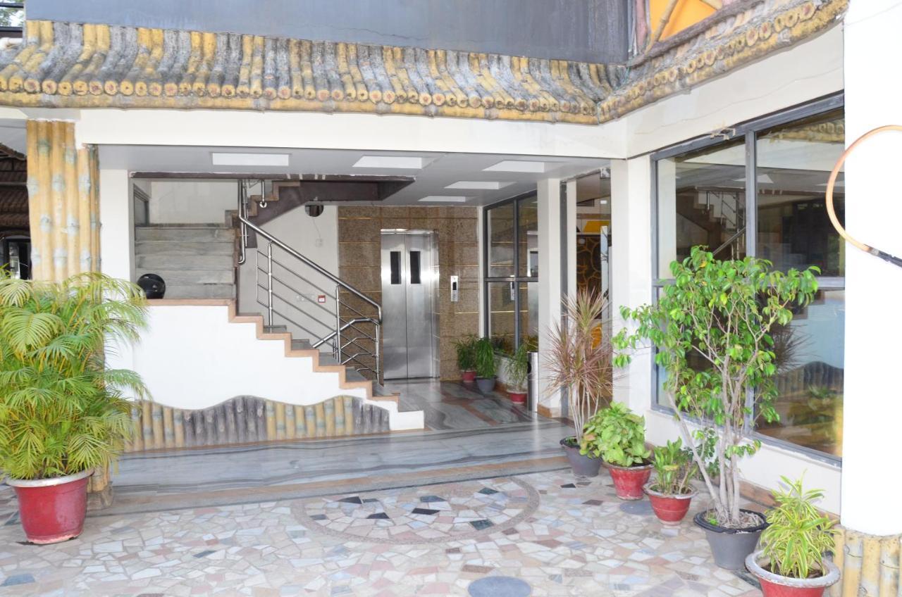 Crytsal Residency Hotel Ranchi Exterior foto
