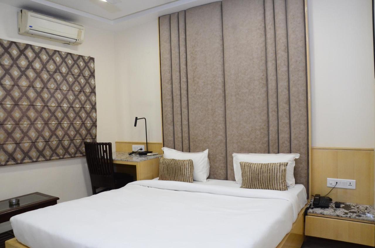 Crytsal Residency Hotel Ranchi Exterior foto